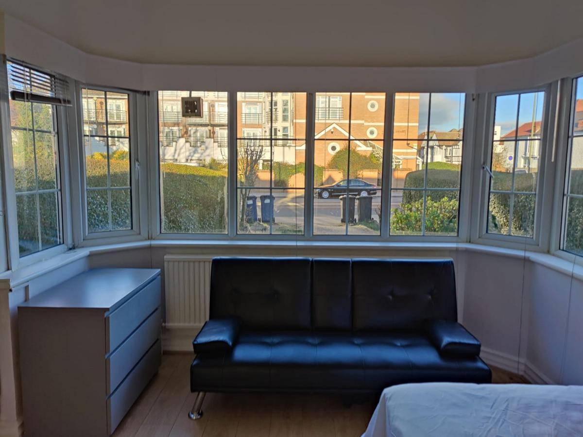 伦敦Studio On Golders Green Road公寓 外观 照片